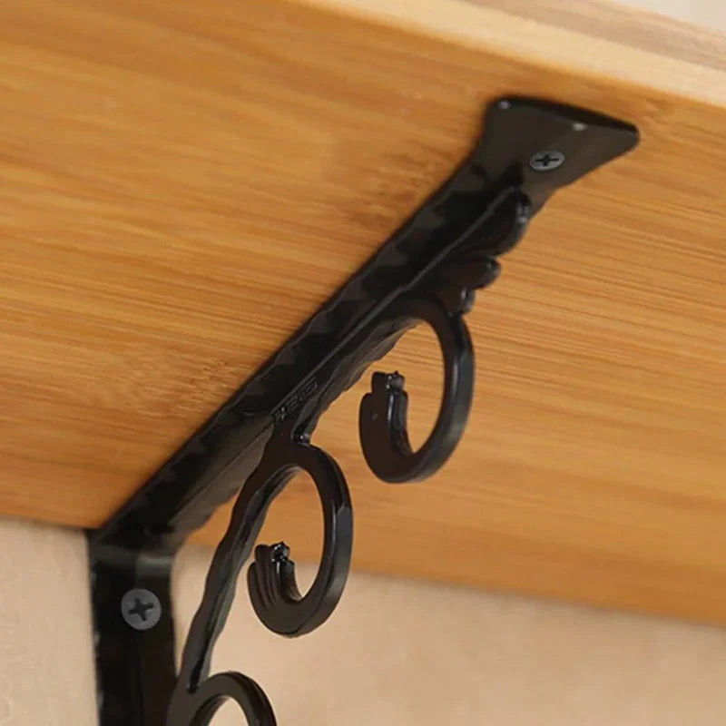 Equerre Decorative