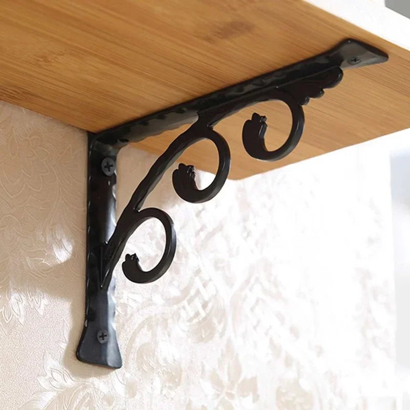 Equerre Decorative